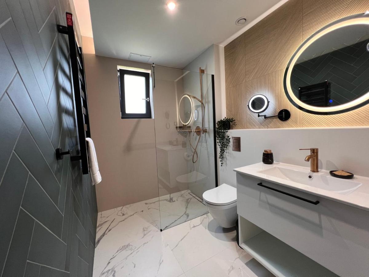 Resto Inn - Smart Apartamenty Blisko Energylandii Polwies 外观 照片