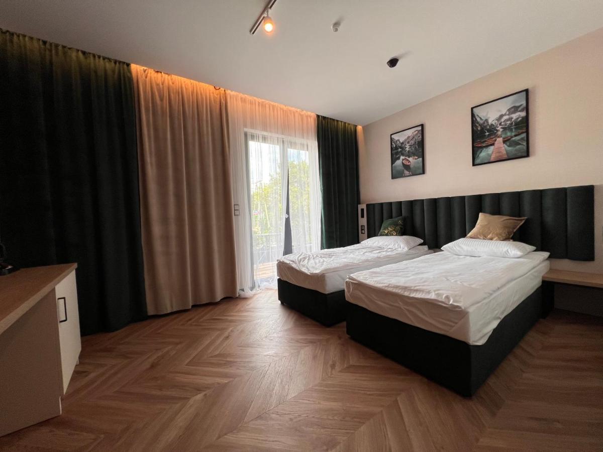 Resto Inn - Smart Apartamenty Blisko Energylandii Polwies 外观 照片
